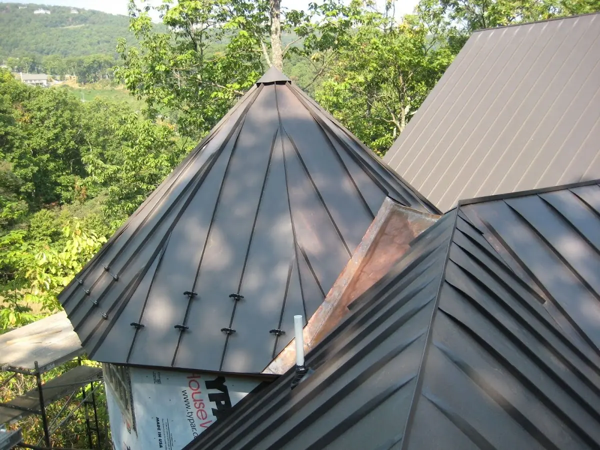 Professional Gutter Cleaning by Craftsman Roofing in Fremd Village